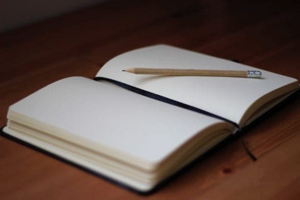 Fight the Blank Page Syndrome and Dare Now !